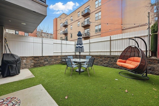 226 Bay St Unit 1, Jersey City, NJ 07302 - view of yard featuring outdoor dining area