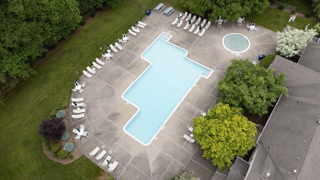 12 Davey Dr, West Orange, NJ 07052 - aerial view of a pool