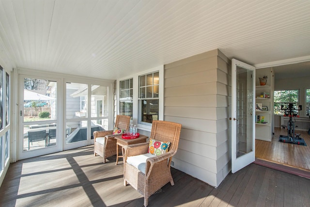 view of sunroom / solarium