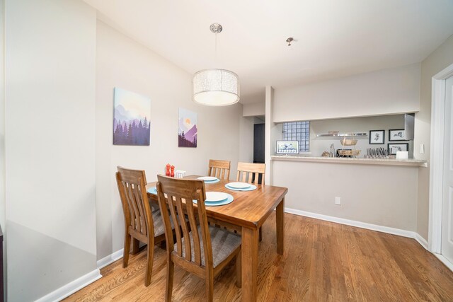 186 Wayne St Unit D-106, Jersey City, NJ 07302 - dining room featuring wood finished floors and baseboards