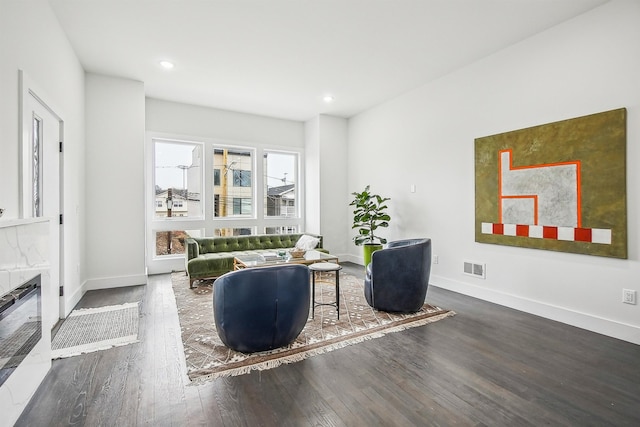 98 Van Horne St Unit A, Jersey City, NJ 07304 - living area with baseboards, dark wood-style flooring, visible vents, and recessed lighting