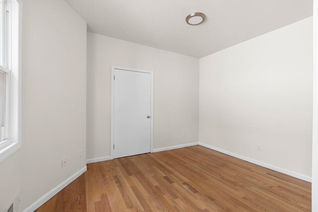 195 Stanley Pl, Hackensack, NJ 07601 - unfurnished room featuring baseboards and light wood finished floors