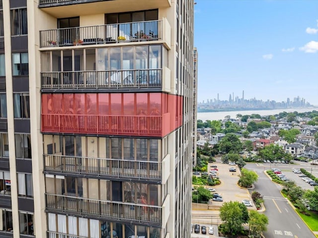 300 Winston Dr # 1822, Cliffside Park, NJ 07010 - view of property with a view of skyline