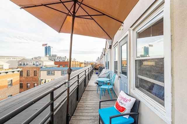 balcony featuring a city view