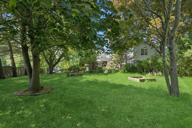 16 Hazel Ave, Livingston, NJ 07039 - view of yard featuring a vegetable garden