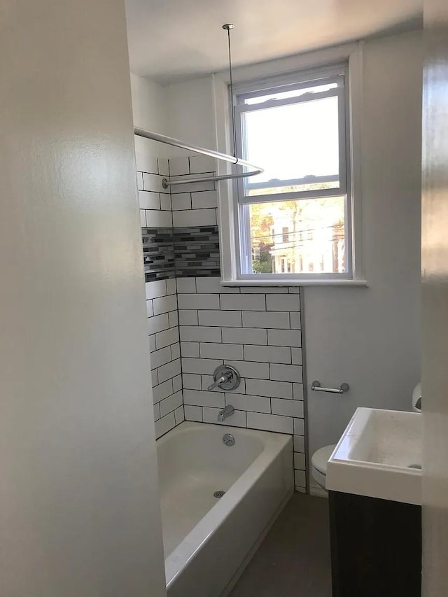 54 Montrose Ave, Jersey City, NJ 07307 - photo 15