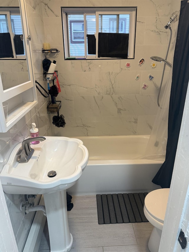 4312 Cottage St, North Bergen, NJ 07047 - bathroom featuring toilet and shower / bath combo