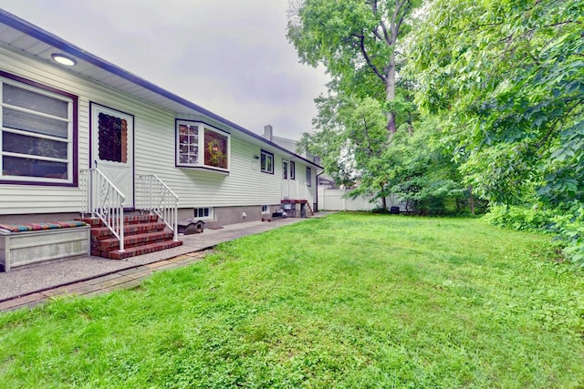 76 Central Ave, Secaucus, NJ 07094 - view of yard featuring entry steps