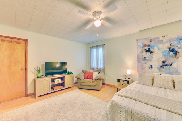 76 Central Ave, Secaucus, NJ 07094 - bedroom with light wood-style flooring and a ceiling fan