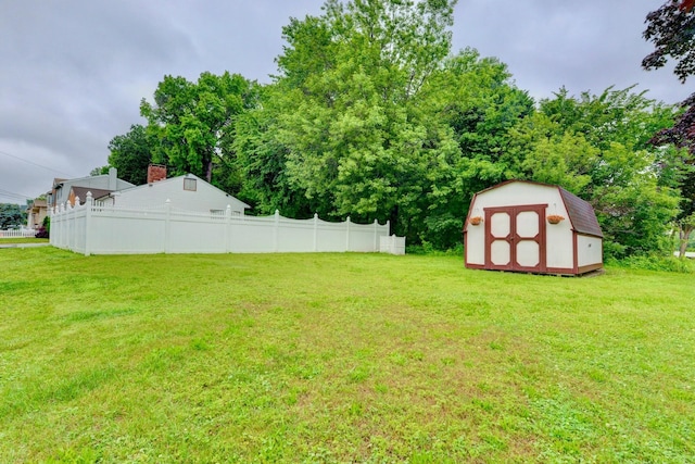 76 Central Ave, Secaucus, NJ 07094 - view of yard featuring a storage unit