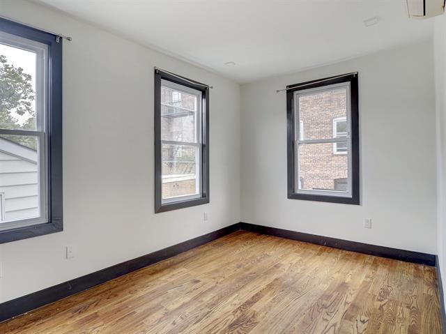 75 Vroom St, Jersey City, NJ 07306