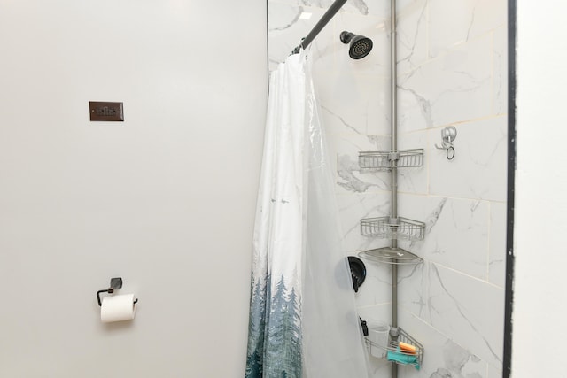 full bathroom with a shower with shower curtain