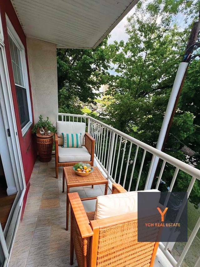 1100 River Rd, Edgewater, NJ 07020 - view of balcony