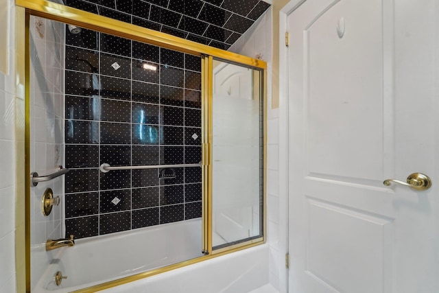 170 W 8th St, Bayonne, NJ 07002 - full bath featuring combined bath / shower with glass door