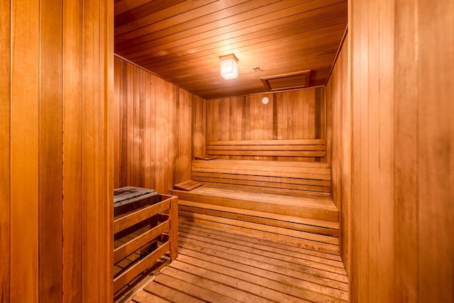 view of sauna / steam room