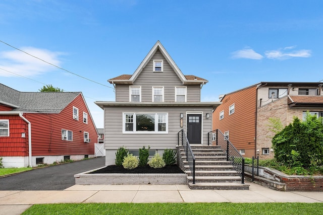 725 4th St, Secaucus, NJ 07094 - photo 1