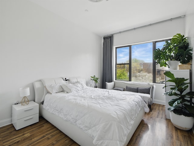 77 Crescent Ave Unit 8, Jersey City, NJ 07304 - bedroom featuring wood finished floors and baseboards