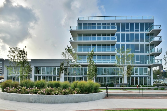 view of building exterior