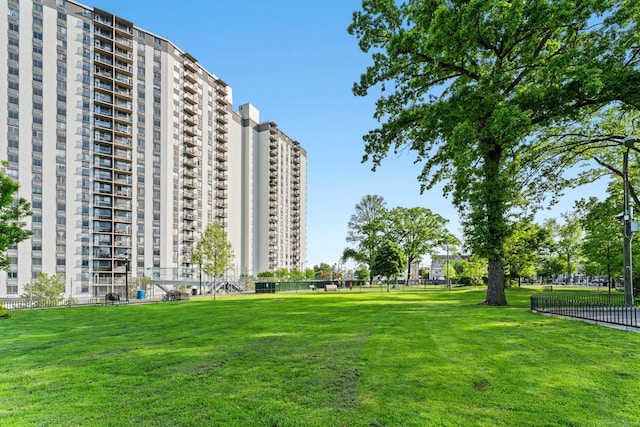 100 Manhattan Ave Unit 1217, Union City, NJ 07087 - view of home's community