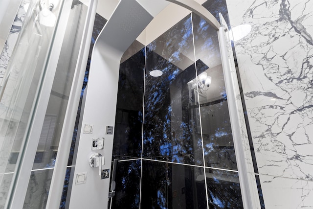 99 W 50th St, Bayonne, NJ 07002 - bathroom view