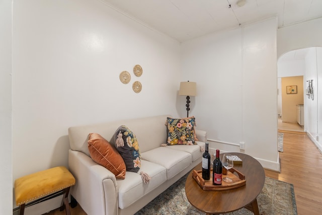 sitting room with light hardwood / wood-style floors