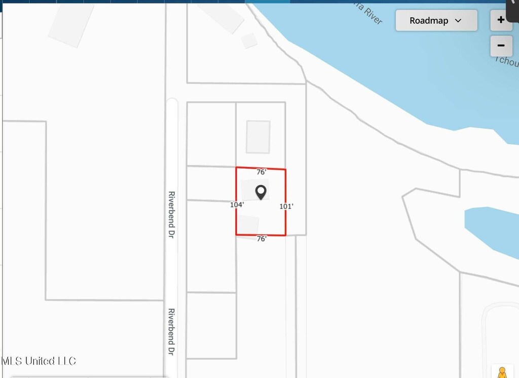 12070 Riverbend Dr, Diberville, MS 39540