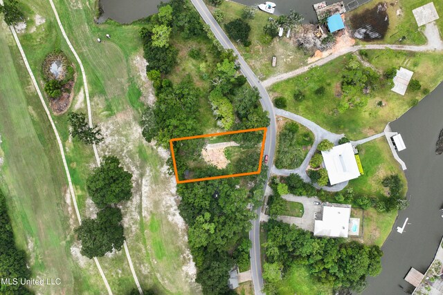 5720 Shore Dr, Ocean Springs, MS 39564
