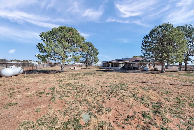 view of yard featuring a rural view