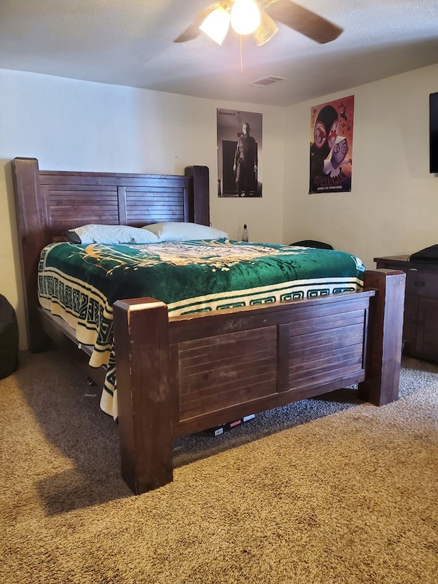 bedroom featuring carpet and ceiling fan