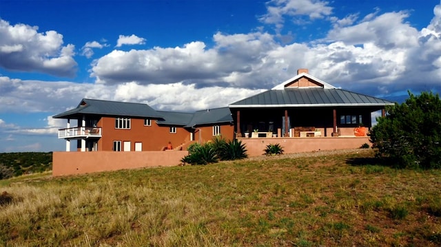 view of front of house