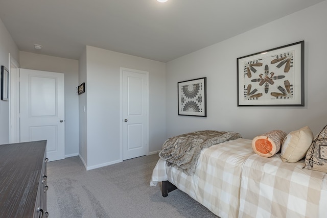 bedroom with carpet flooring