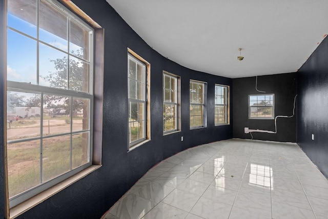 8528 W 24th St, Odessa, TX 79763 - view of unfurnished sunroom