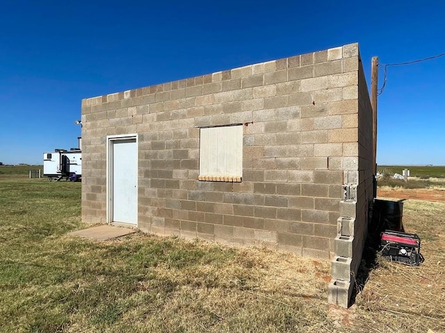 view of outdoor structure