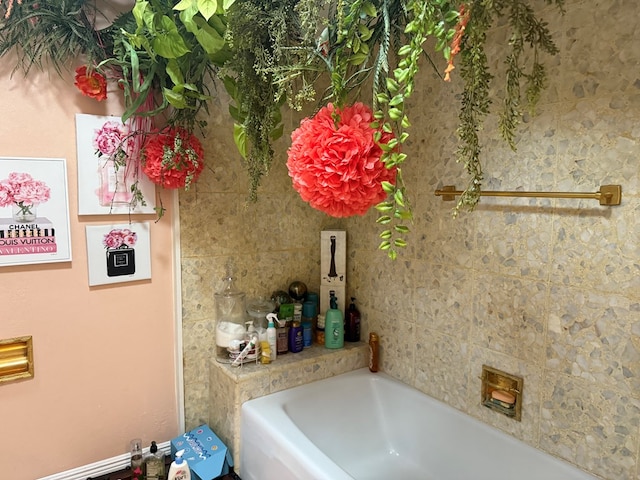 2500 Bainbridge Dr, Odessa, TX 79762 - full bath with a bath