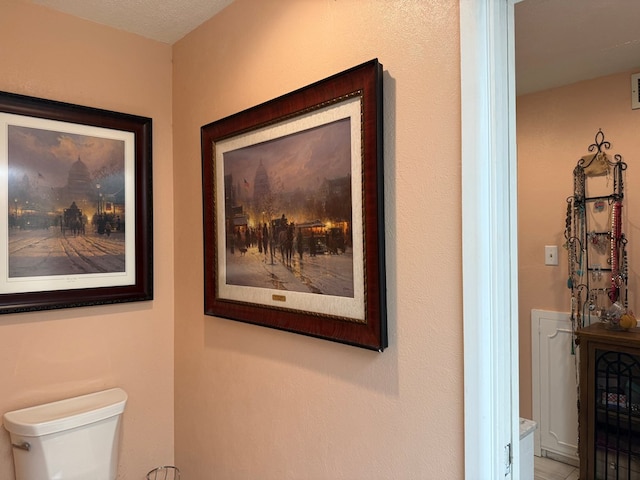 2500 Bainbridge Dr, Odessa, TX 79762 - bathroom with toilet