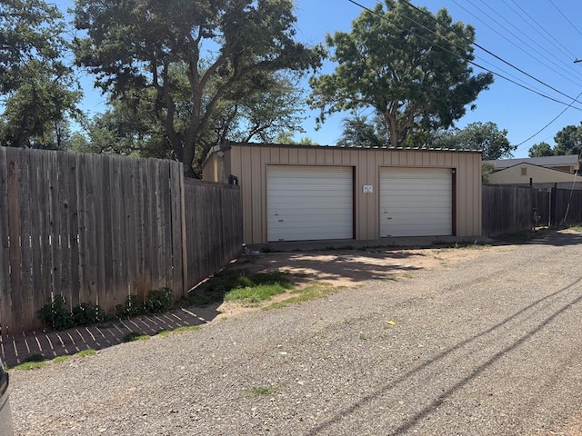 2500 Bainbridge Dr, Odessa, TX 79762 - detached garage featuring driveway