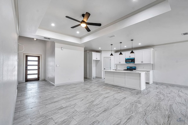 8633 Santa Isabella St, Odessa, TX 79765 - photo 11