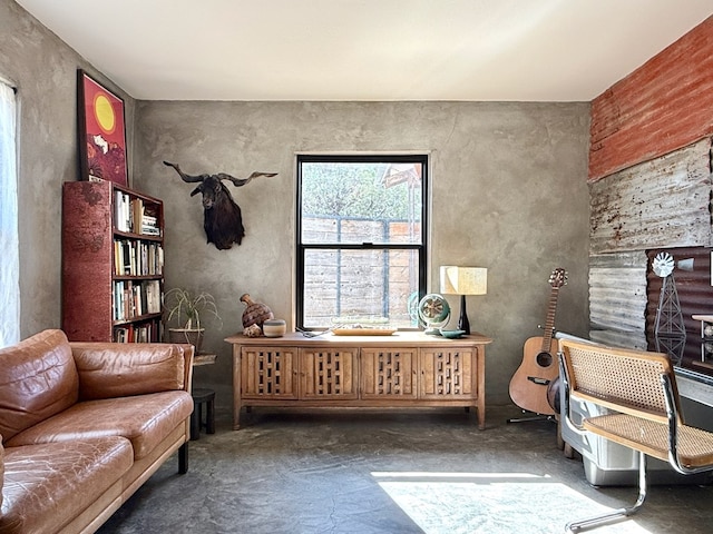 1109 E Murphy St, Marfa, TX 79843 - view of sitting room