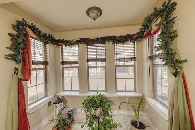 104 E 3rd St, Marfa, TX 79843 - interior space featuring baseboards and a wealth of natural light