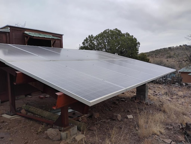 exterior details with metal roof