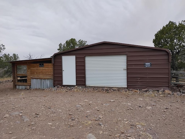 view of detached garage