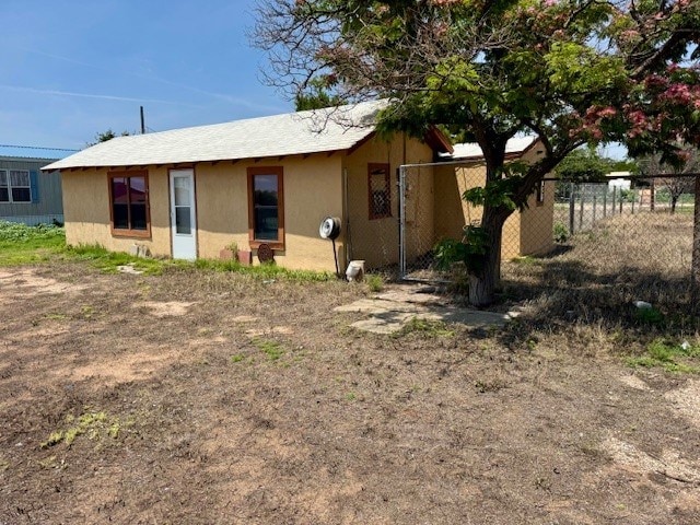 404 SE 4th, Seminole, TX 79360 - photo 2