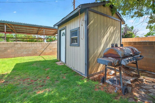 811 NW 7th St, Andrews, TX 79714 - view of shed