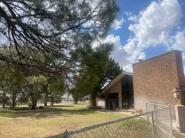 220 W Hillmont Rd, Odessa, TX 79764 - photo 5