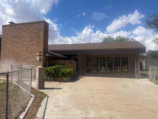 220 W Hillmont Rd, Odessa, TX 79764 - photo 7