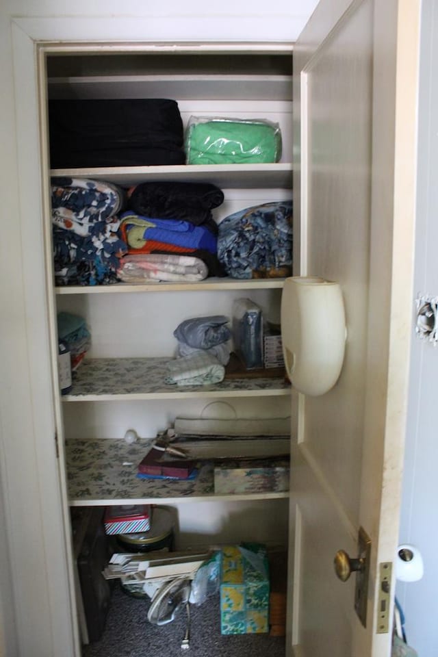 2711 W 83rd St, Odessa, TX 79764 - view of closet