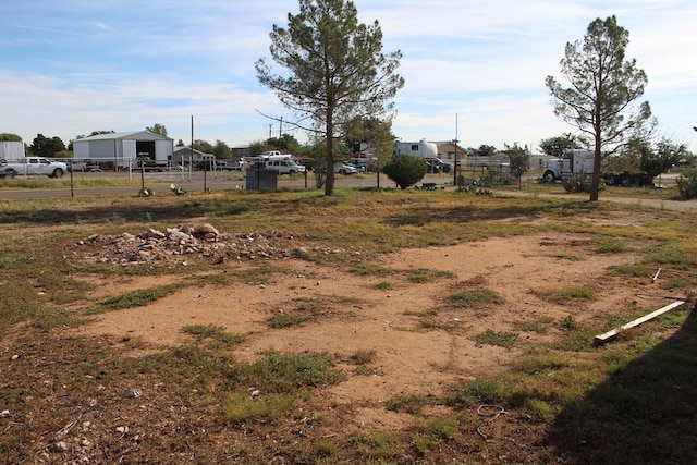 2711 W 83rd St, Odessa, TX 79764 - view of yard