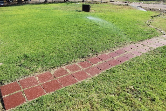 2711 W 83rd St, Odessa, TX 79764 - view of yard