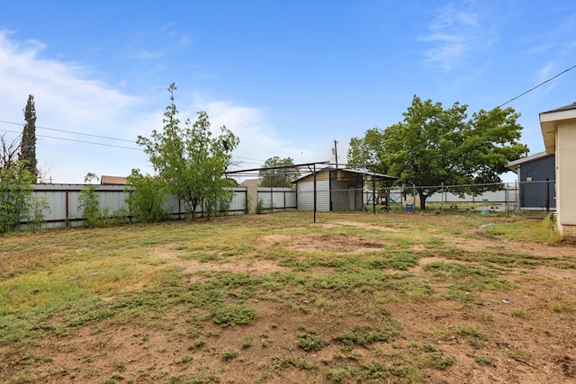 1306 Woodlawn Dr, Odessa, TX 79761 - view of fenced backyard