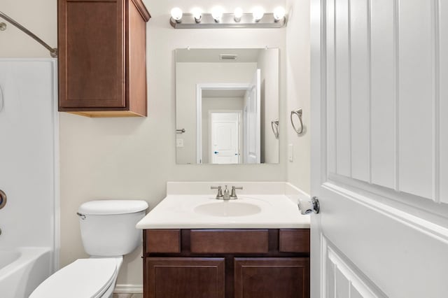 304 E 94th St, Odessa, TX 79765 - bathroom with vanity and washtub / shower combination